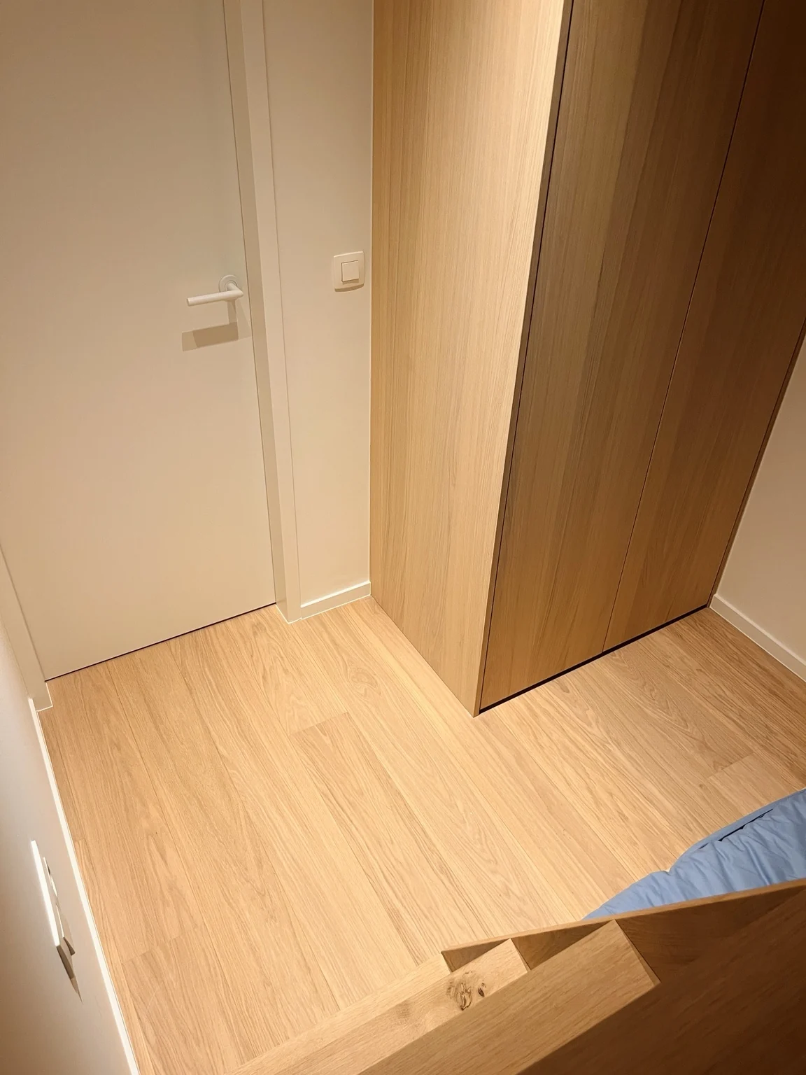 Slaapkamer 3 van Happ Knokke met bed van 140 bij 200 cm en hoogslaper